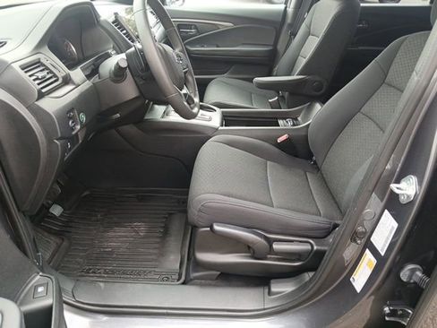 Used 2021 Honda Passport Sport image 29