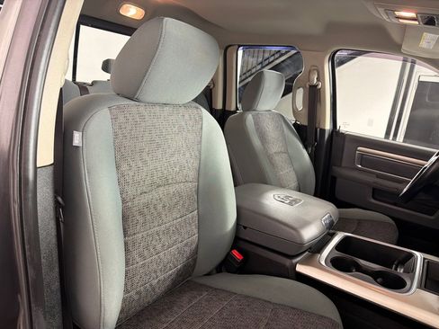 Used 2016 RAM 1500 Lone Star AWD/4WD image 23