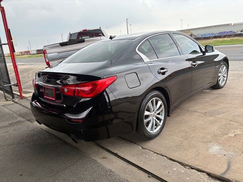 Used 2017 INFINITI Q50 2.0t RWD image 18