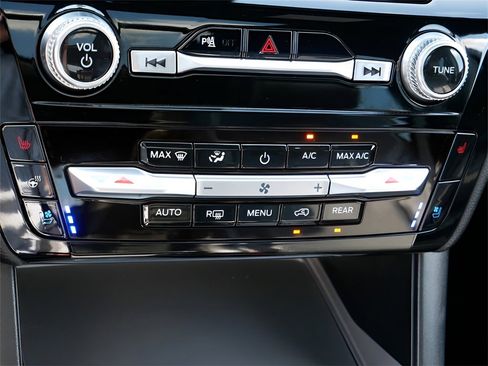 Used 2023 Ford Explorer ST w/ Equipment Group 401A image 21