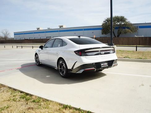 New 2026 Hyundai Sonata SEL FWD image 5