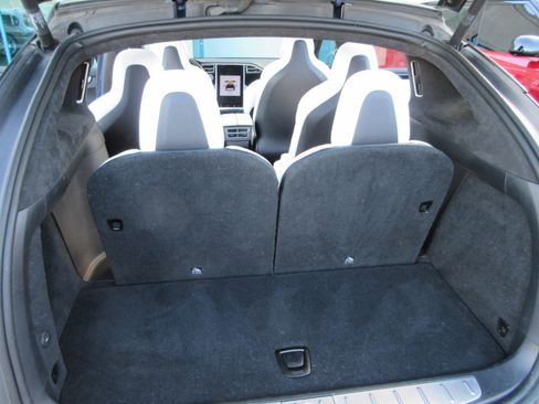 Used 2017 Tesla Model X P100D image 59