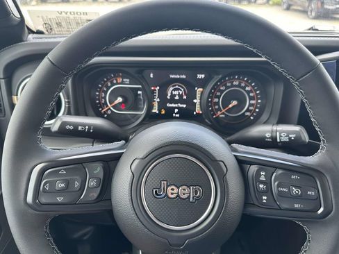 New 2026 Jeep Gladiator Sport AWD/4WD image 15
