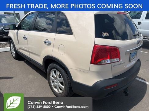 Used 2012 Kia Sorento LX w/ V6 Convenience Pkg AWD/4WD image 5