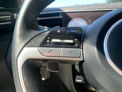 Used 2022 Hyundai Tucson Limited AWD/4WD image 26