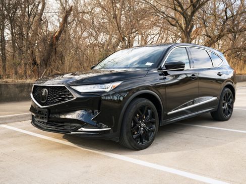 Used 2023 Acura MDX SH-AWD w/ Technology Package image 5