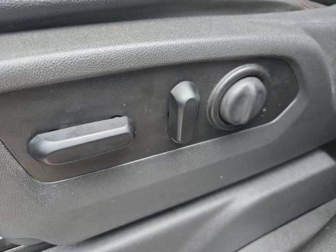 Used 2020 GMC Sierra 1500 AT4 AWD/4WD image 18