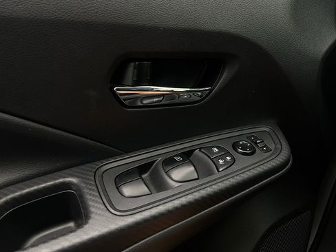 Used 2025 Nissan Versa SV image 20