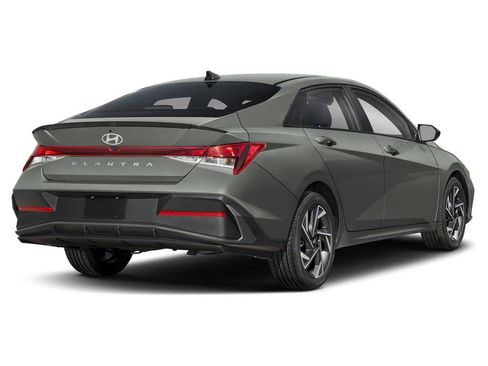 New 2026 Hyundai Elantra Sport FWD image 34