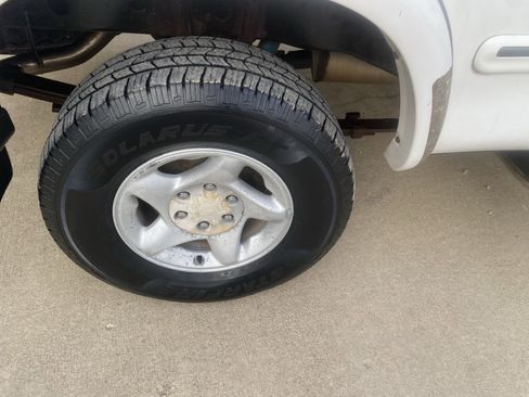 Used 2001 Toyota Tundra Limited image 3