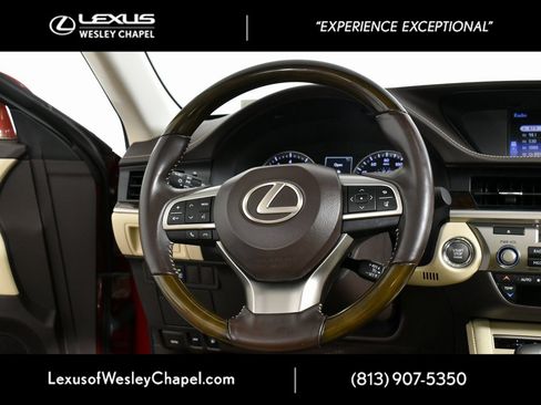 Used 2016 Lexus ES 350 image 26