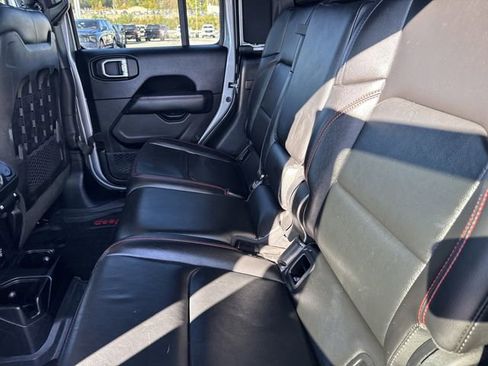 Used 2020 Jeep Gladiator Rubicon AWD/4WD image 14