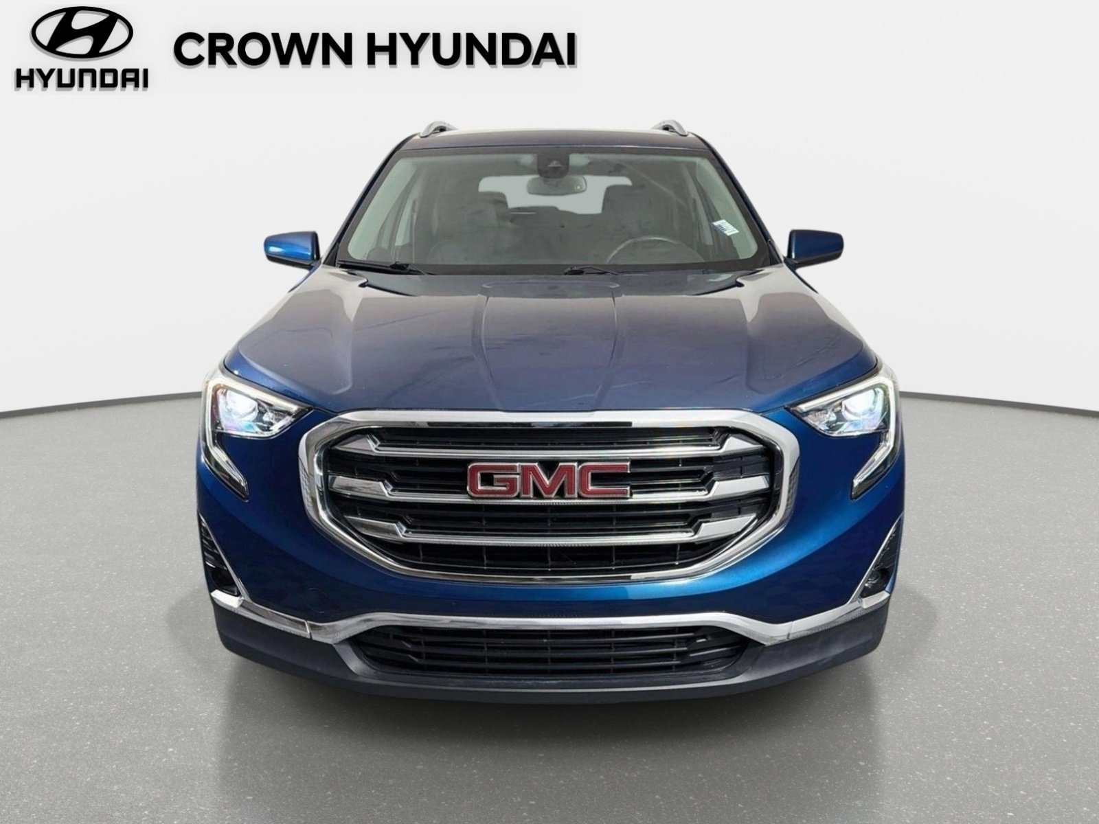 Used 2021 GMC Terrain SLT FWD image 2