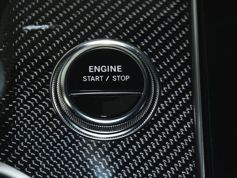 Used 2025 Mercedes-Benz GLC 63 AMG S image 38