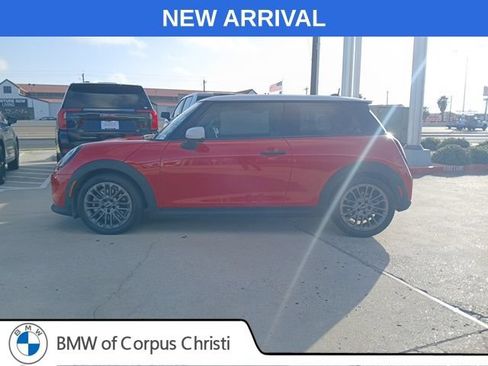 Used 2025 MINI Cooper S FWD image 6