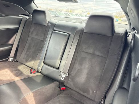 Used 2016 Dodge Challenger R/T Scat Pack w/ Leather Interior Group RWD image 14