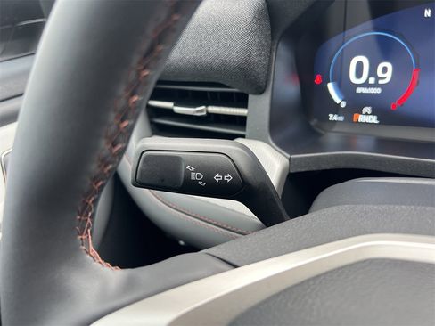 New 2026 Ford Explorer Active w/ Active Comfort Package image 10