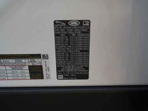 Used 2026 Land Rover Range Rover Sport Dynamic SE AWD/4WD image 34