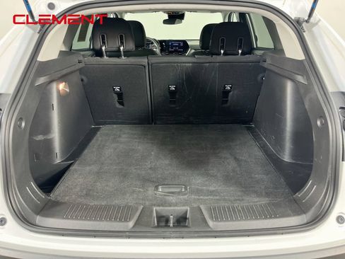 Used 2024 Chevrolet Trax LS w/ Driver Confidence Package FWD image 10