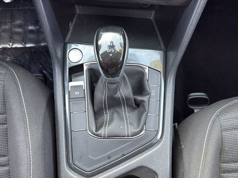 Used 2024 Volkswagen Tiguan S image 19