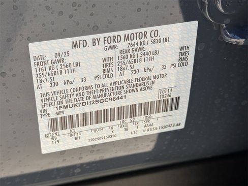 New 2025 Ford Explorer Active image 23