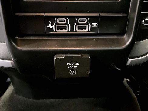 Used 2019 RAM 1500 Big Horn image 27