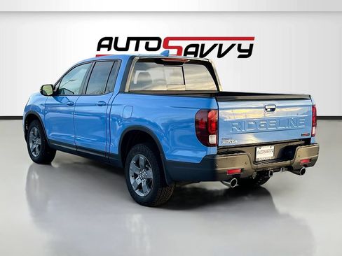 Used 2025 Honda Ridgeline TrailSport image 5