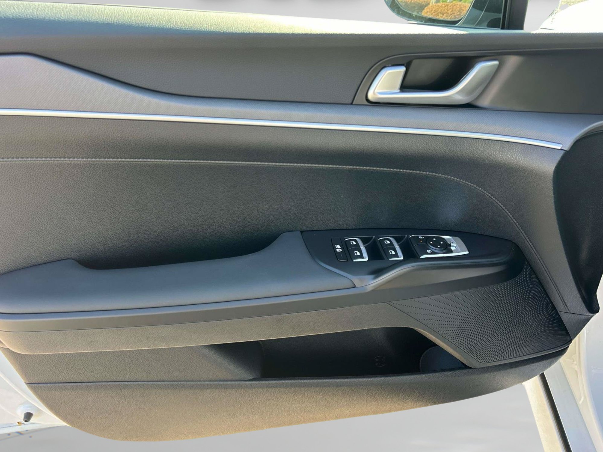 New 2027 Kia K5 LXS FWD image 15