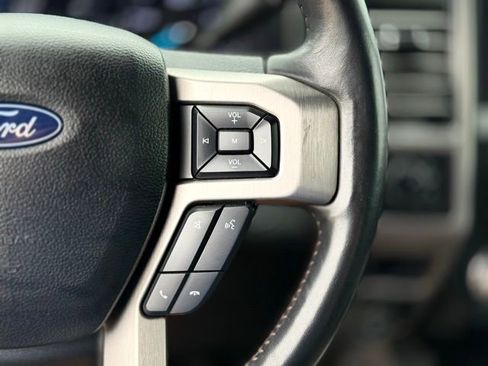 Used 2020 Ford F450 Platinum w/ FX4 Off-Road Package image 31