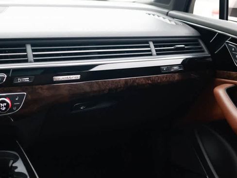 Used 2018 Audi Q7 3.0T Prestige w/ Prestige Package image 43
