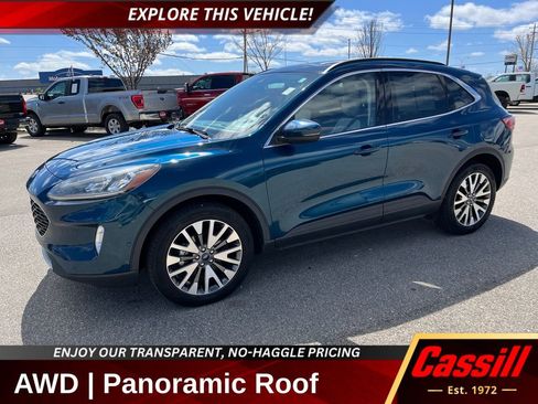 Used 2020 Ford Escape Titanium image 1