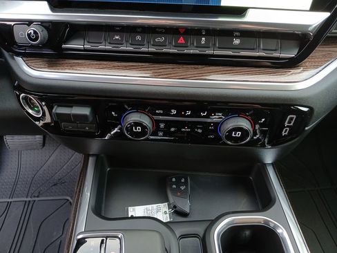 New 2026 Chevrolet Silverado 1500 RST w/ Texas Edition Plus image 36