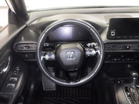 Used 2024 Honda HR-V Sport image 9