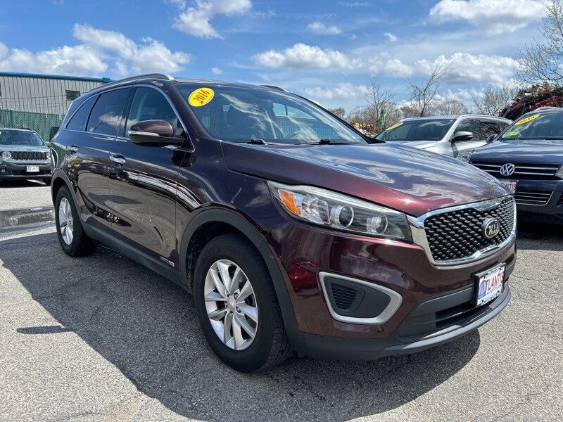 Used 2016 Kia Sorento LX AWD/4WD image 3