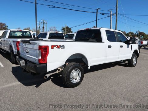 Used 2019 Ford F250 XL w/ Power Equipment Group image 5
