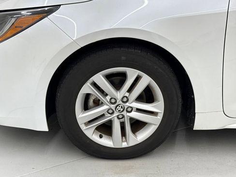Used 2022 Toyota Corolla Hatchback image 10