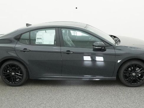 New 2026 Toyota Camry SE FWD image 14