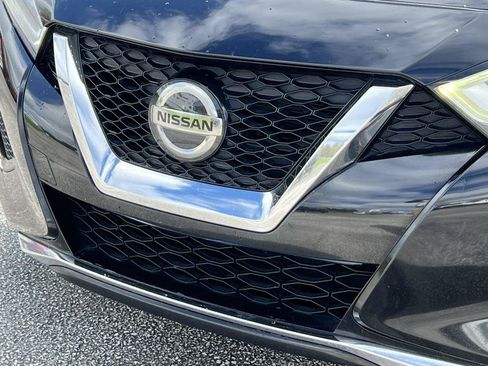 Used 2021 Nissan Maxima 3.5 SV w/ Floor Mat Group FWD image 7