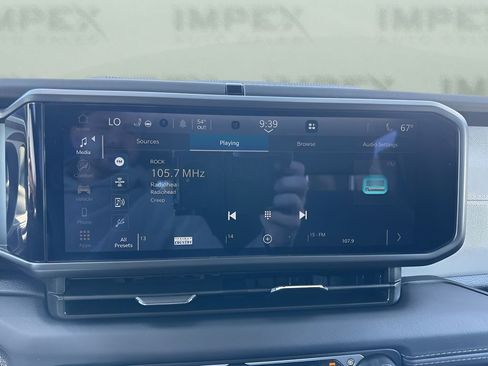 Used 2025 Jeep Wrangler Unlimited Sahara image 16