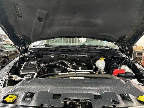 Used 2017 RAM 1500 Express w/ Express Value Package image 27