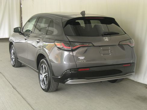 Used 2023 Honda HR-V EX-L image 26