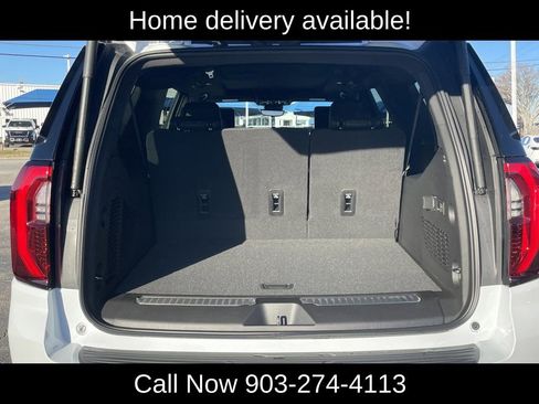 New 2026 GMC Yukon XL Denali w/ Denali Reserve Package image 23