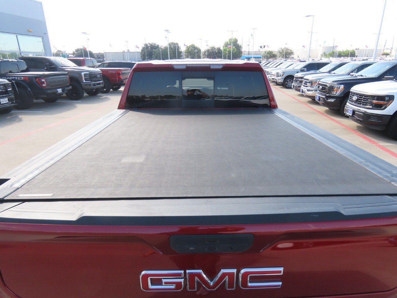 Used 2019 GMC Sierra 1500 SLT w/ SLT Convenience Package RWD image 14