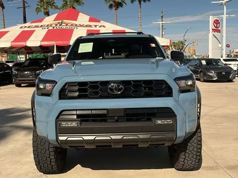 Used 2026 Toyota 4Runner TRD Off-Road Premium AWD/4WD image 2