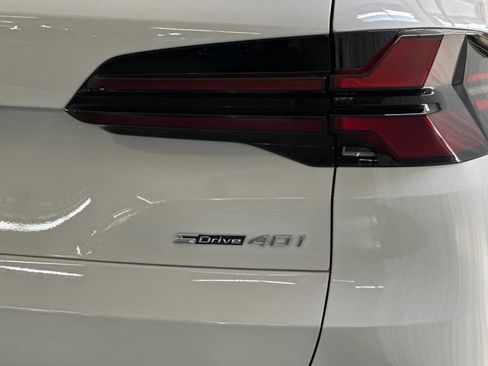 Used 2026 BMW X5 sDrive40i w/ Climate Comfort Package image 12