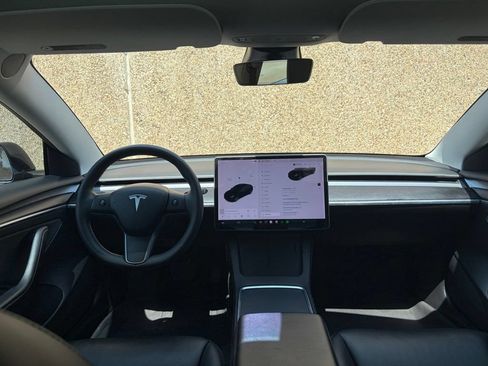 Used 2021 Tesla Model 3 Long Range AWD/4WD image 25