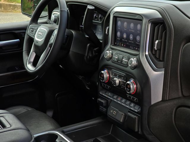 Used 2022 GMC Sierra 1500 SLT w/ SLT Premium Package AWD/4WD image 35