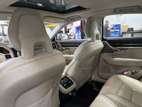 Used 2017 Volvo S90 T6 Momentum w/ Vision Package AWD/4WD image 13