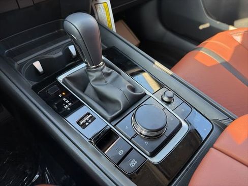 New 2026 MAZDA CX-50 Meridian Edition w/ Apex Package AWD/4WD image 24