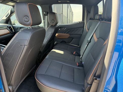 Used 2023 GMC Canyon AT4 AWD/4WD image 10